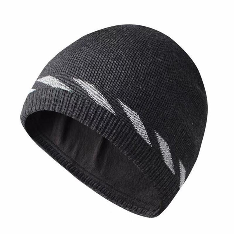 Pollogie™ Reflective Beanie