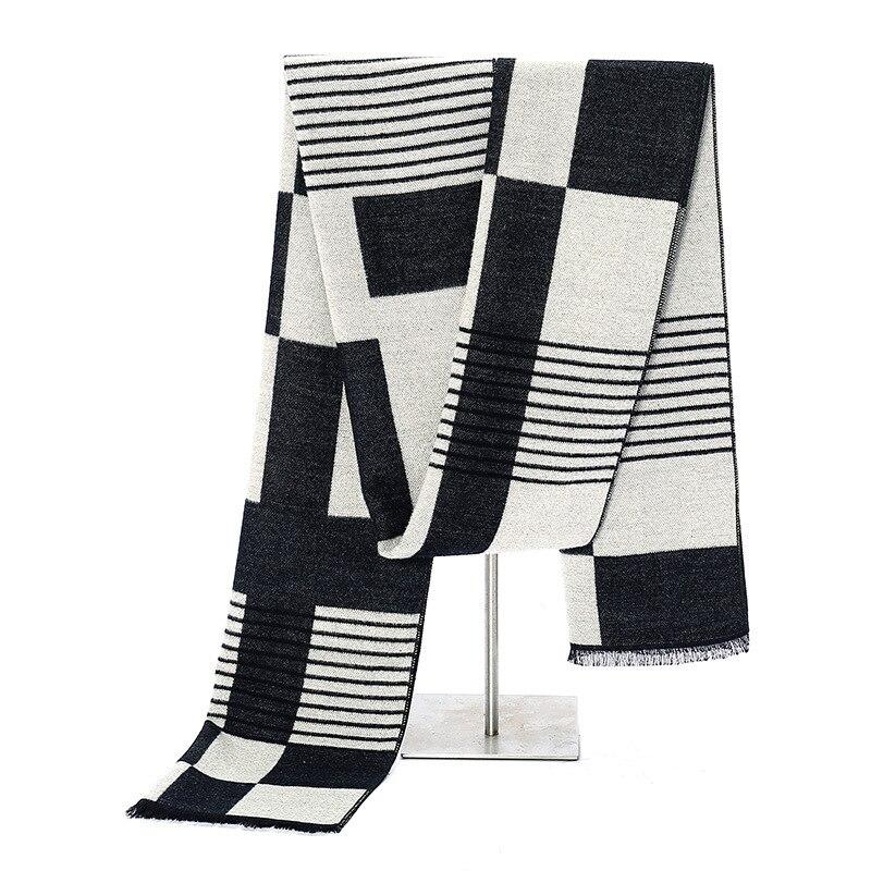 Pollogie™ Striped Design Scarf