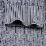 Pollogie™ Diamond V-Neck Pullover