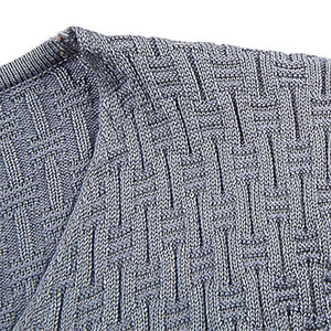 Pollogie™ Diamond V-Neck Pullover