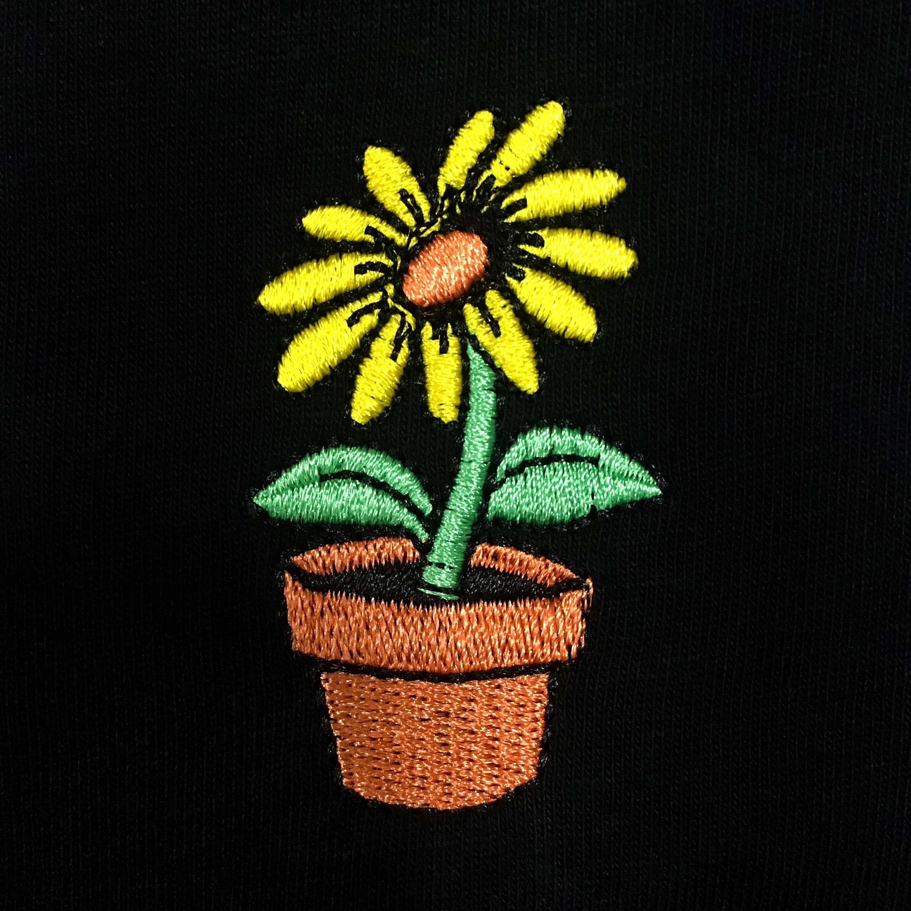 Pollogie™ Flower Embroidered T-Shirt